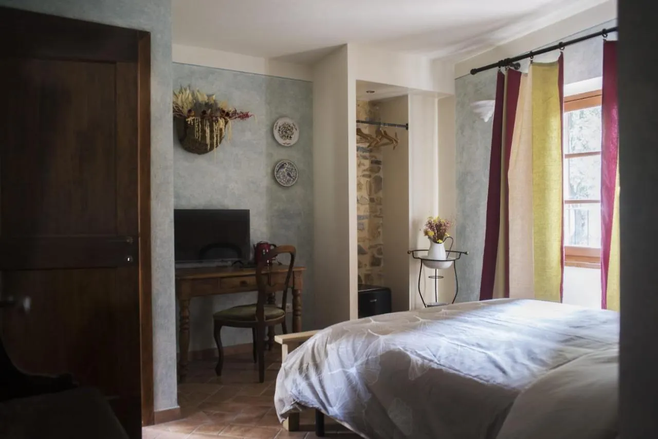 بيت ضيافة فندق La Bugia Del Sensale San Donato in Poggio إيطاليا